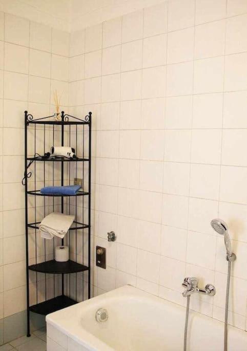 Апартаменты Antica Casa Odone Асти Экстерьер фото