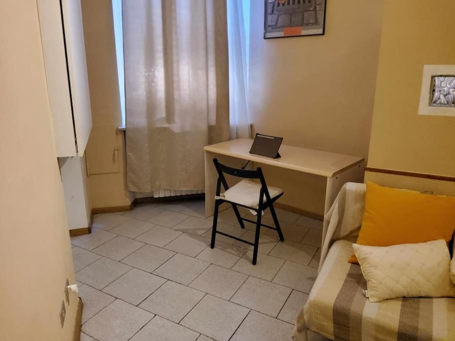 Апартаменты Antica Casa Odone Асти Экстерьер фото